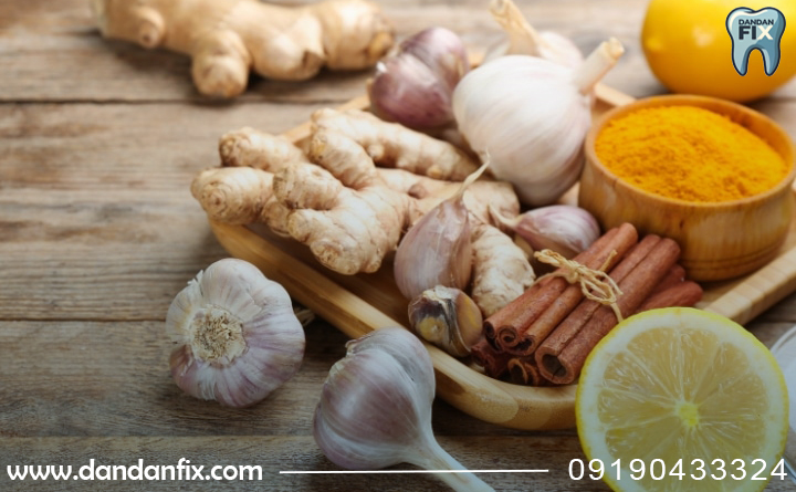 چگونه عفونت دندان را خارج کنیم در خانه